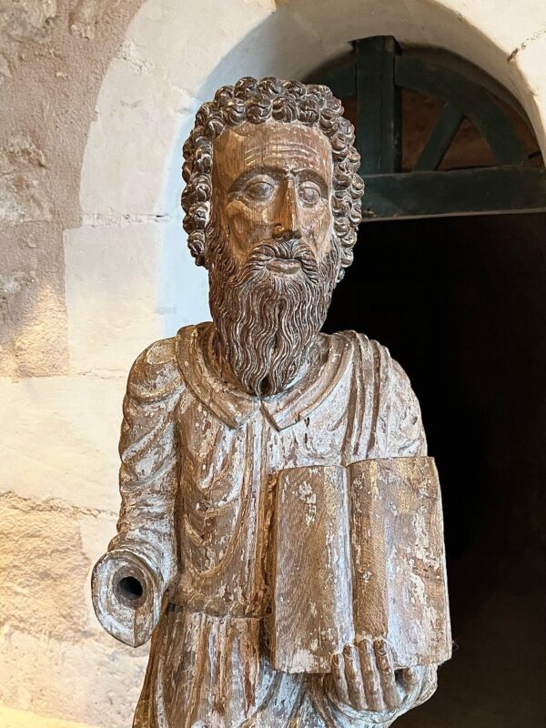 Grande Statue De Saint Jean Evangeliste , Bois De Noyer , XV ème Siècle