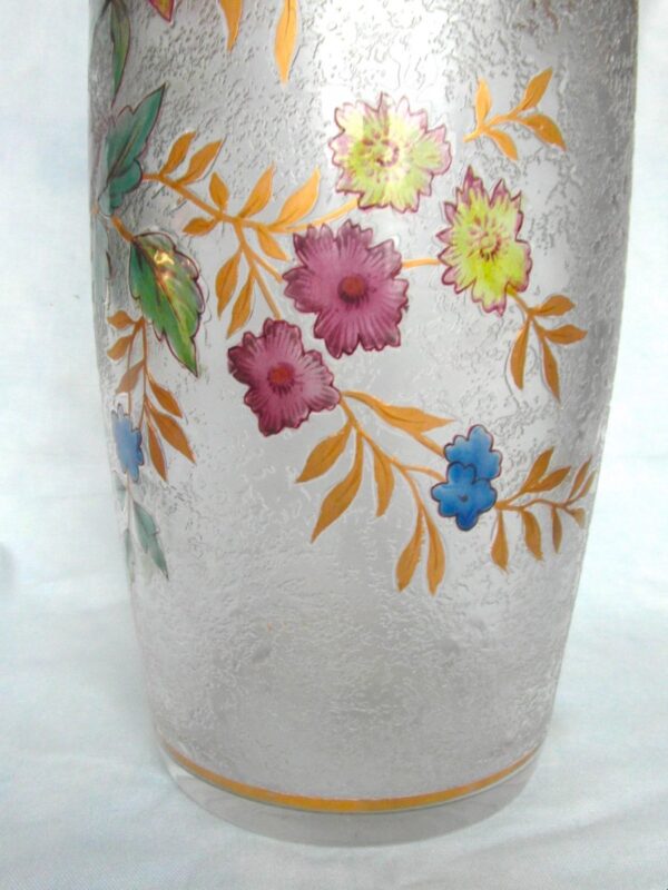 Grand Vase Gravé "fleurs Et Papillon" Par Baccarat, Era Daum Daum Galle 1900