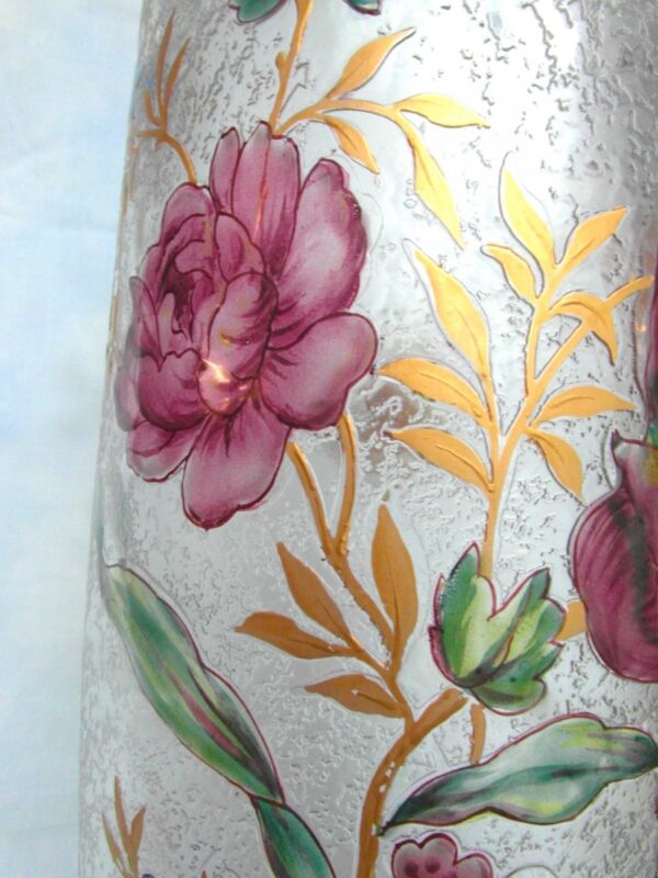 Grand Vase Gravé "fleurs Et Papillon" Par Baccarat, Era Daum Daum Galle 1900