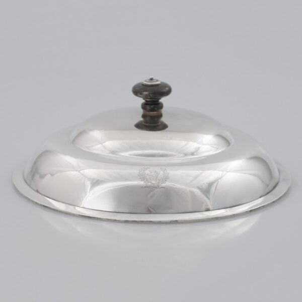 Un plat de service en argent sterling George III, Paul Storr, Londres, 1799