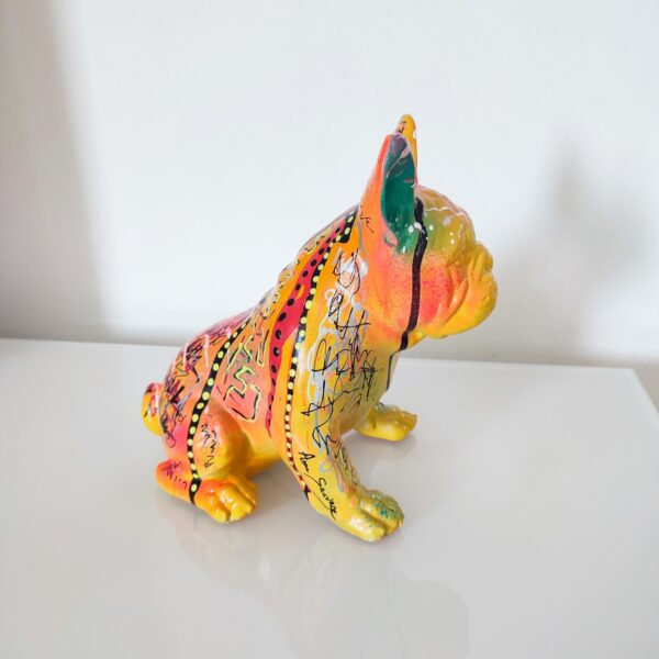 Small dog - Bouledogue