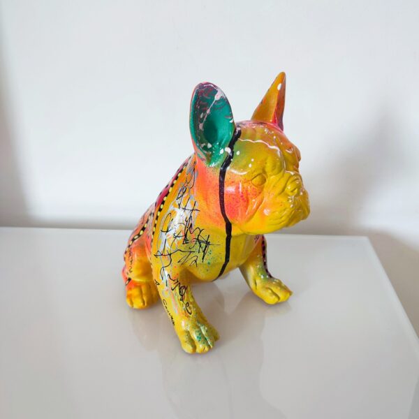 Small dog - Bouledogue
