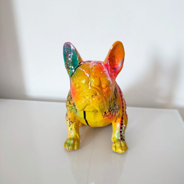 Small dog - Bouledogue